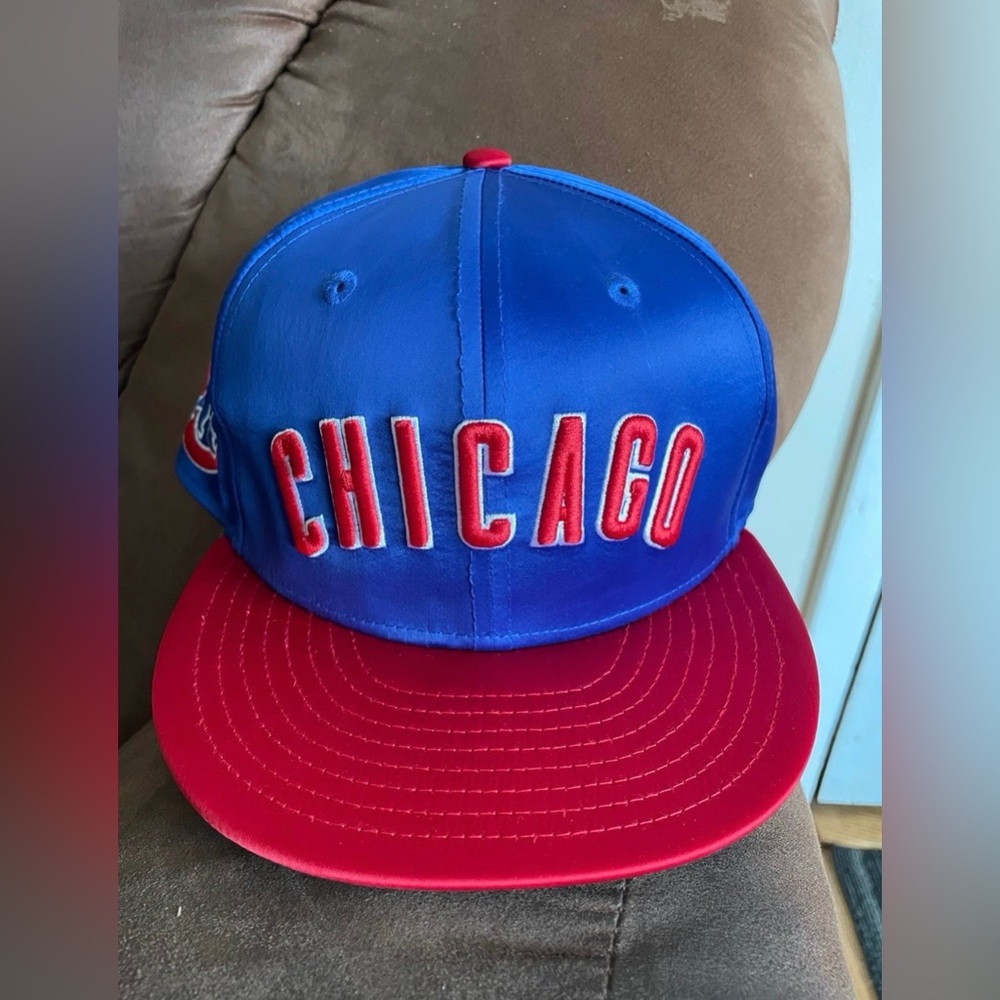 Chicago Cubs New Era MLB satin fitted hat 7 3/8